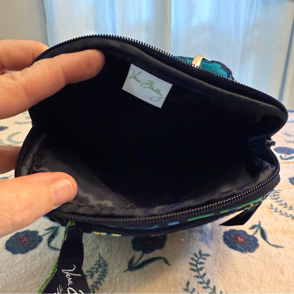 NWT Vera Bradley Mini Hipster in Midnight Blues Pattern - Picture 6 of 6